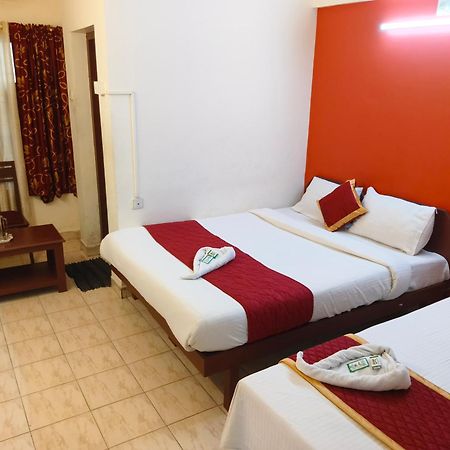 Hotel Gamas Inn Thiruvananthapuram Eksteriør billede