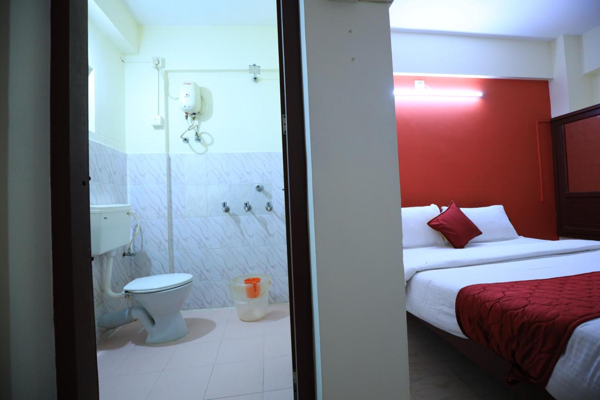 Hotel Gamas Inn Thiruvananthapuram Eksteriør billede